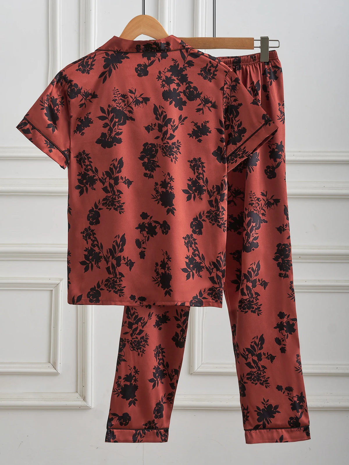 Loungewear – Red Floral Satin Pajama Set