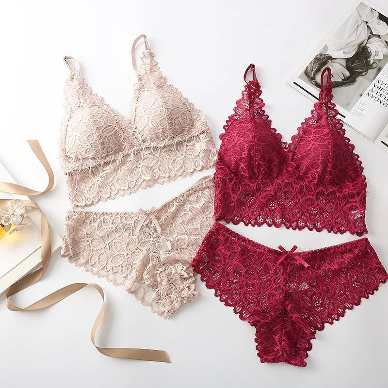 Underwear – Lace Bralette and Panty Set
