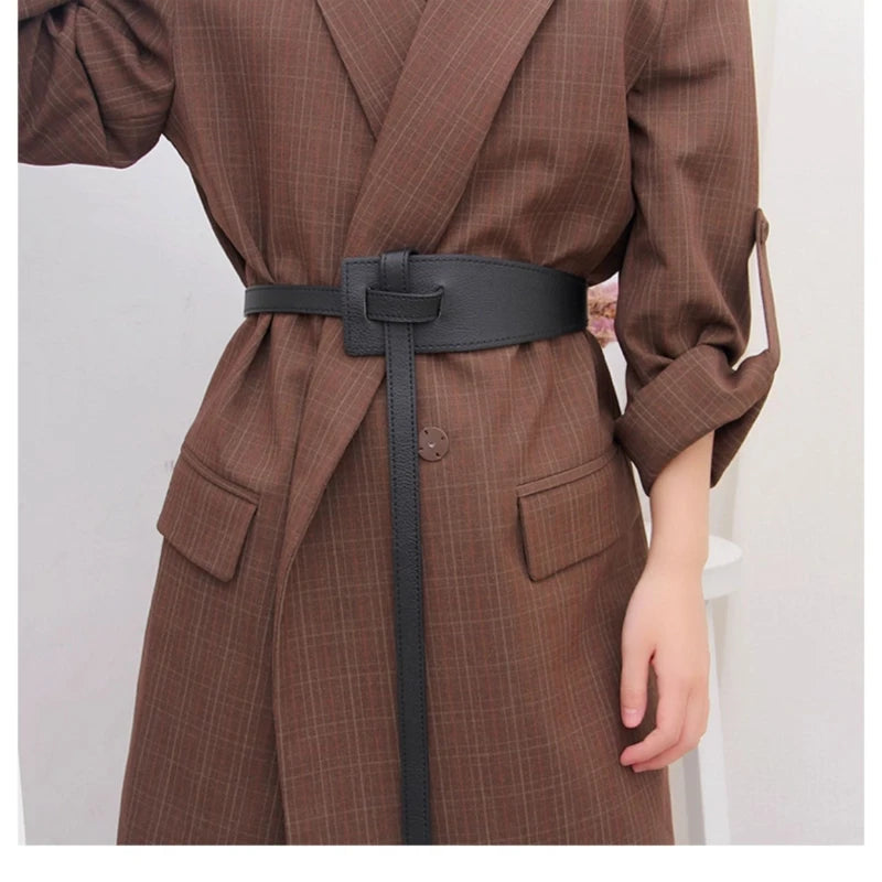 Women Leather Belt Wide Waist Belt Wraparound Fashion Belt with Buckle for Dresses Coats Blazers Daily Wear